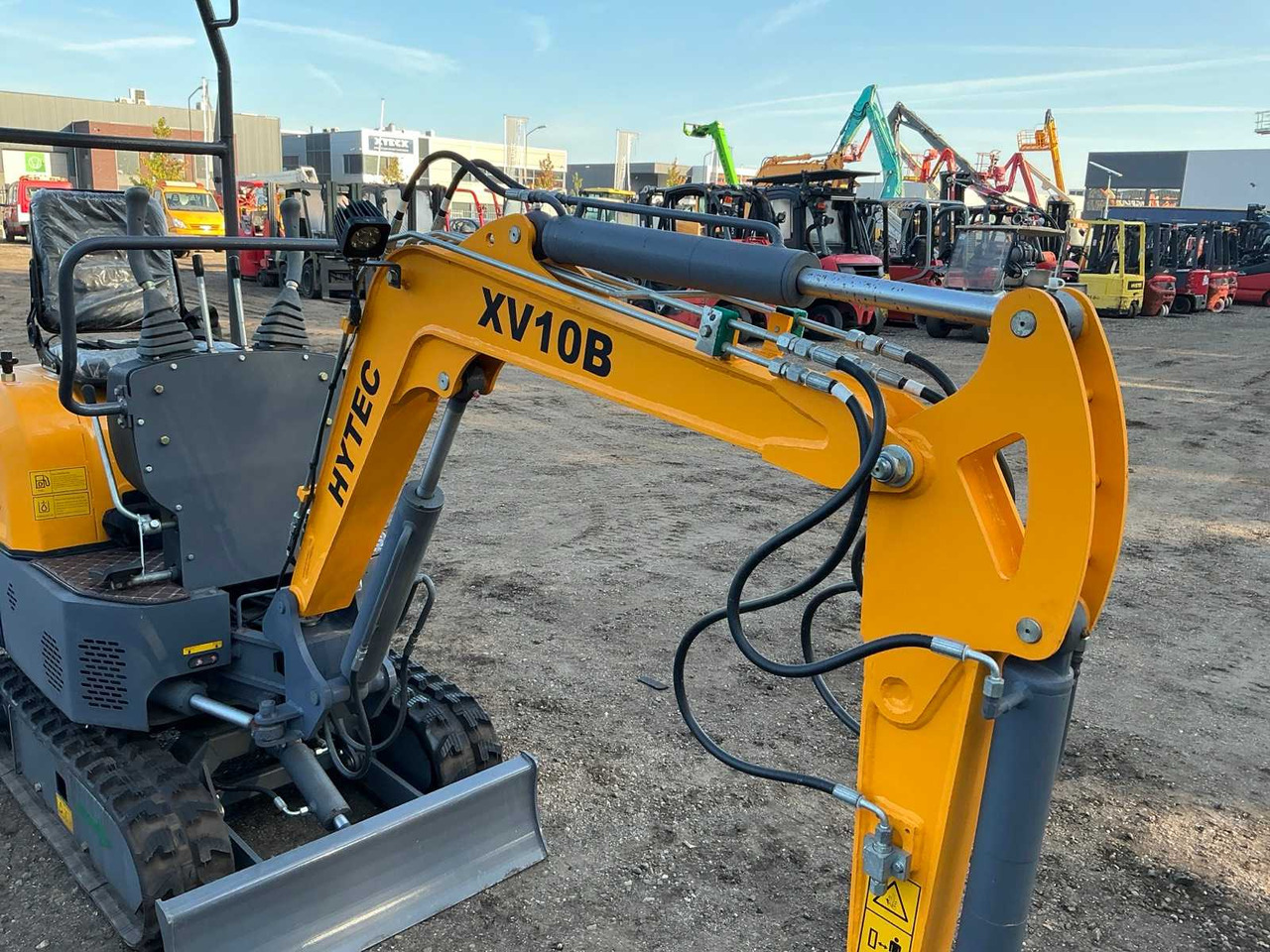Mini rýpadlo 2022 HYTEC XV10B MINI EXCAVATOR: obrázok 19 Mini rýpadlo 2022 HYTEC XV10B MINI EXCAVATOR: obrázok 19