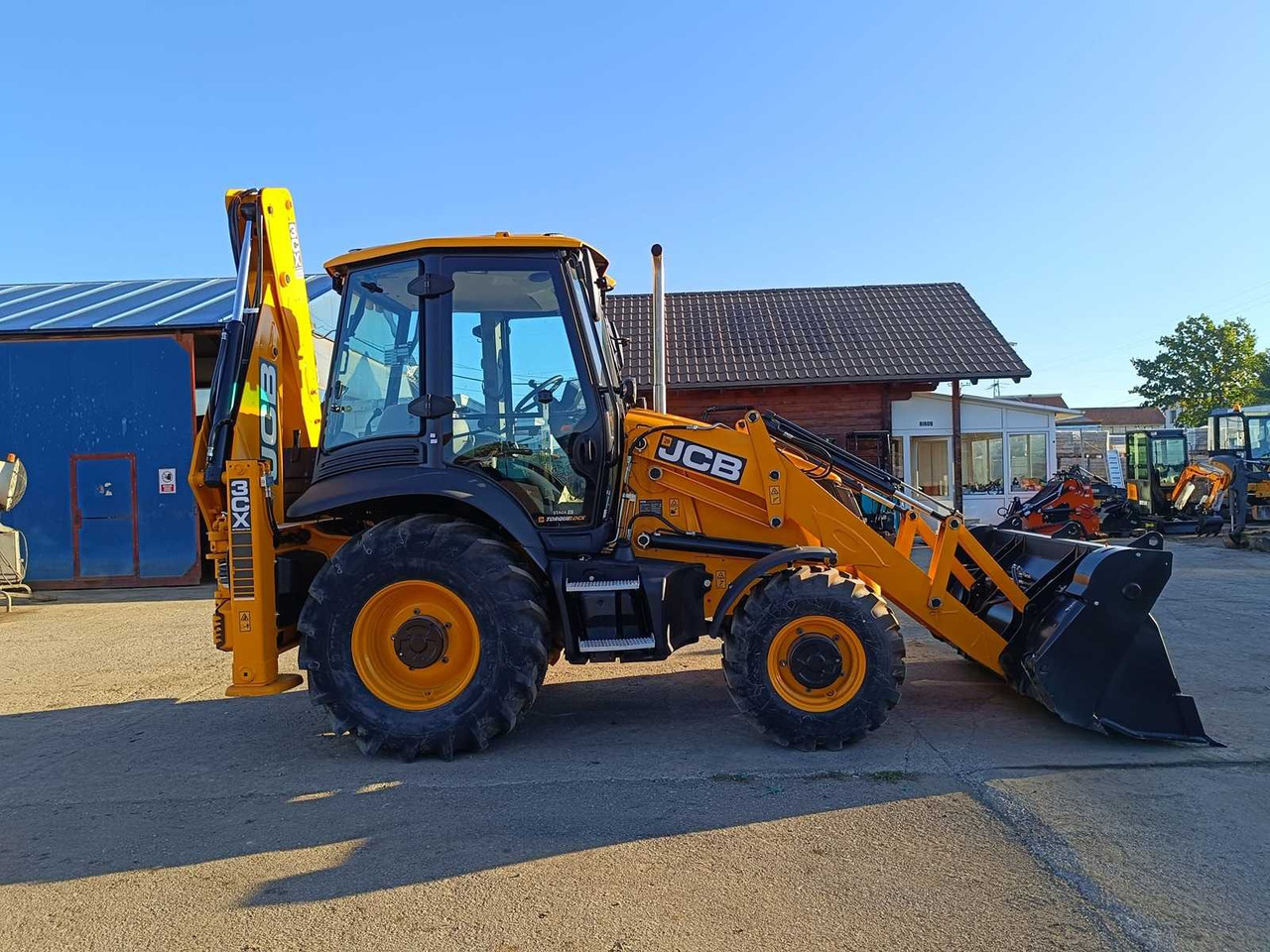 2025 JCB 3CX BACKHOE LOADER - Rýpadlo-nakladač: obrázok 2 2025 JCB 3CX BACKHOE LOADER - Rýpadlo-nakladač: obrázok 2