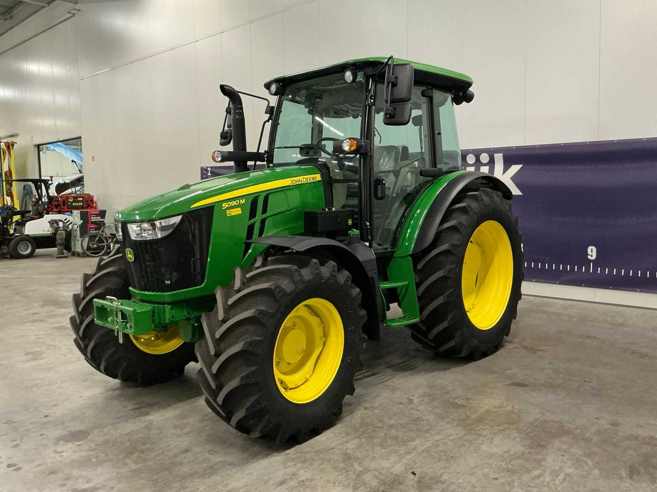 2025 JOHN DEERE 5090M FOUR-WHEEL DRIVE FARM TRACTOR 'UNUSED - Traktor: obrázok 1 2025 JOHN DEERE 5090M FOUR-WHEEL DRIVE FARM TRACTOR 'UNUSED - Traktor: obrázok 1