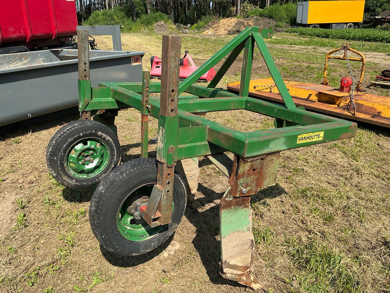 3-tooth subsoiler - Podryvák: obrázok 3 3-tooth subsoiler - Podryvák: obrázok 3