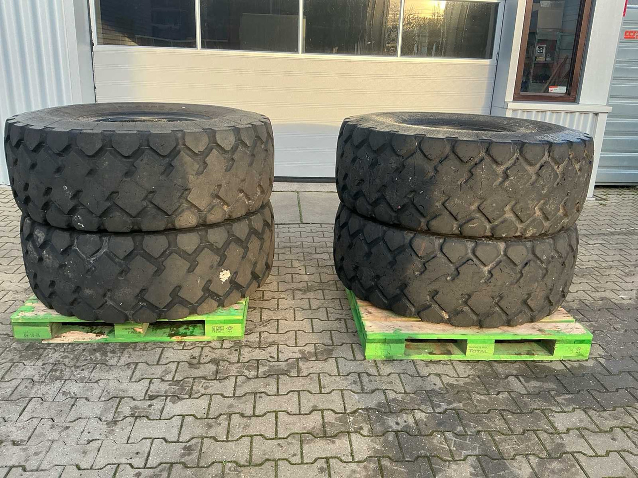 4 X OAEOLUS WHEEL LOADER TIRES TIRE EXCAVATOR - Kolesové rýpadlo: obrázok 2 4 X OAEOLUS WHEEL LOADER TIRES TIRE EXCAVATOR - Kolesové rýpadlo: obrázok 2