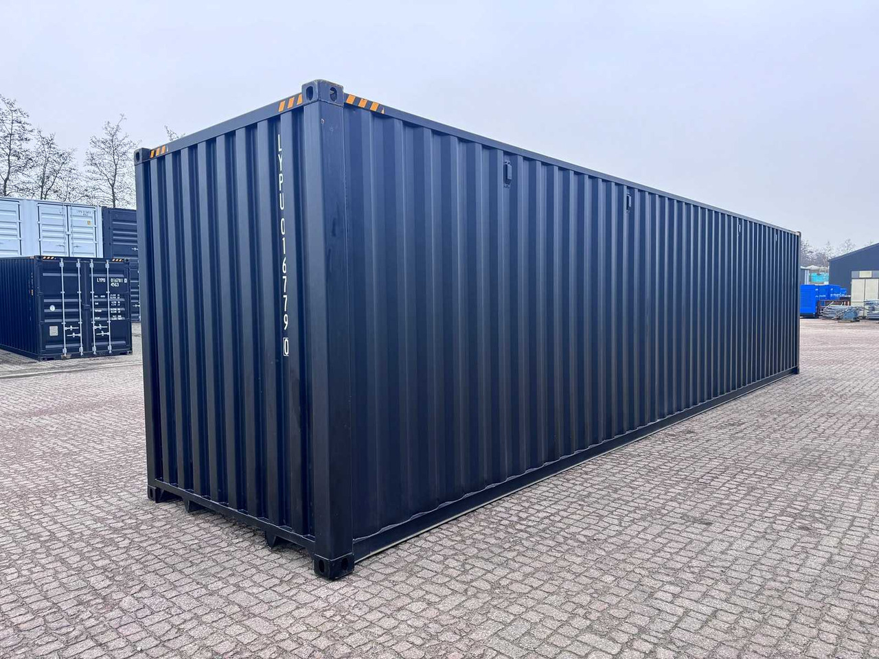 40 FT High Cube HQ Storage Container with 3 Side Doors - Lodny kontajner: obrázok 5 40 FT High Cube HQ Storage Container with 3 Side Doors - Lodny kontajner: obrázok 5