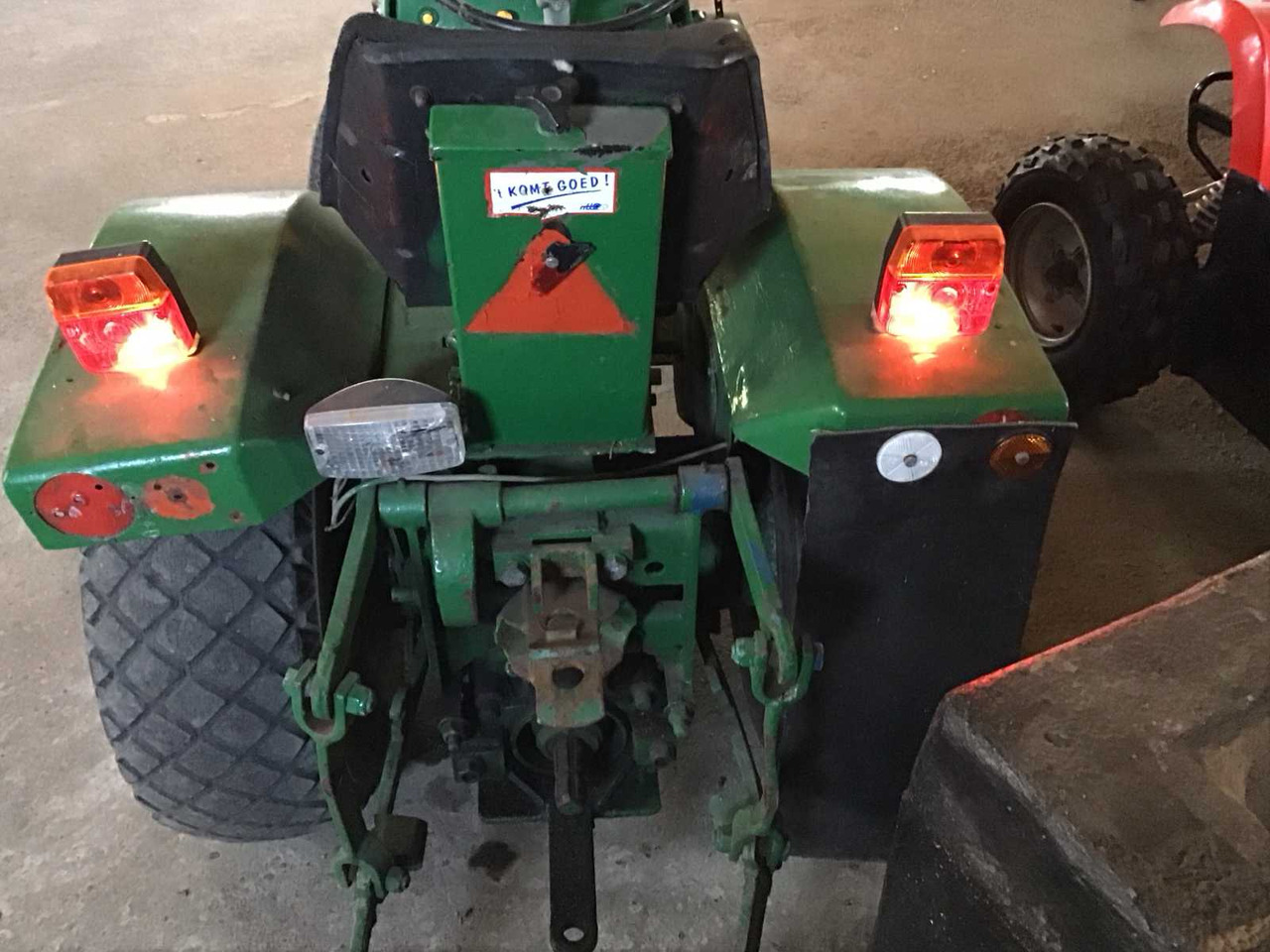 Agria 4800 - Kompaktný traktor: obrázok 3 Agria 4800 - Kompaktný traktor: obrázok 3