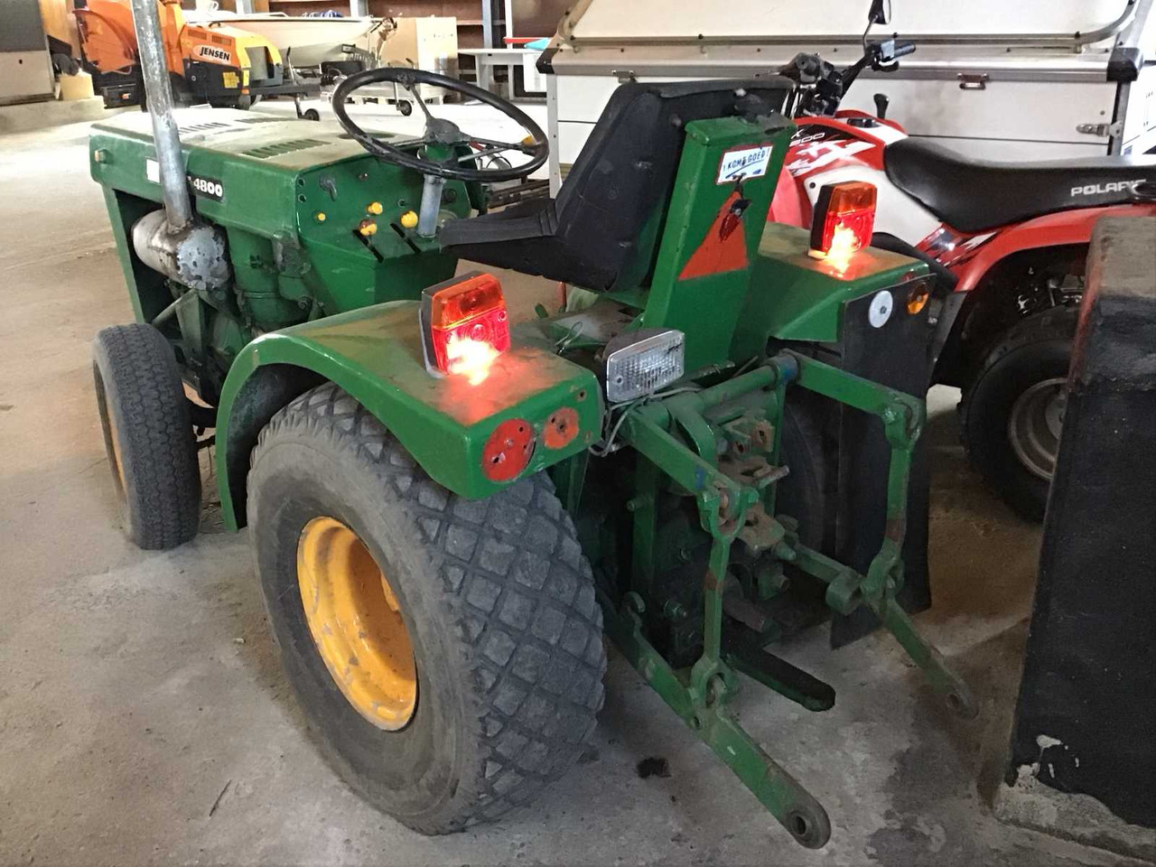 Agria 4800 - Kompaktný traktor: obrázok 2 Agria 4800 - Kompaktný traktor: obrázok 2