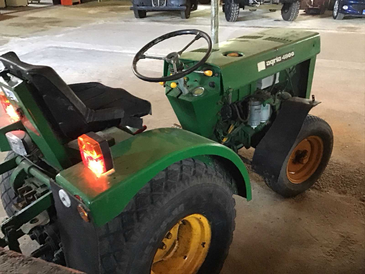 Agria 4800 - Kompaktný traktor: obrázok 5 Agria 4800 - Kompaktný traktor: obrázok 5