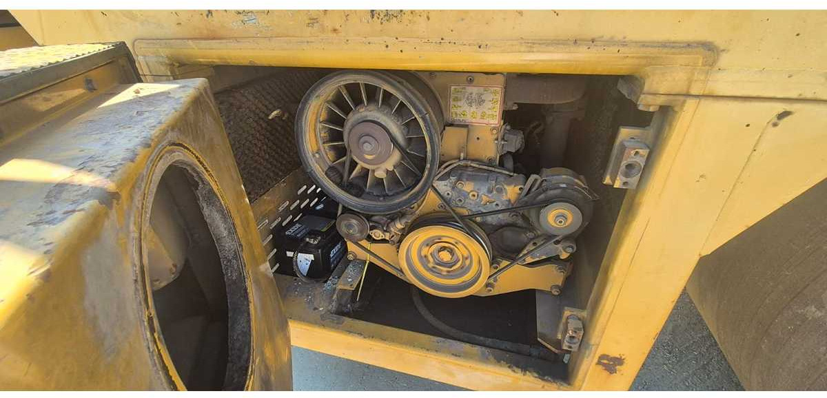 Ammann DTV 903 - Pneumatikový valec: obrázok 3 Ammann DTV 903 - Pneumatikový valec: obrázok 3