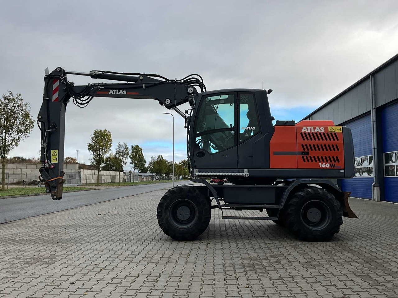 Atlas 160W blue - Kolesové rýpadlo: obrázok 5 Atlas 160W blue - Kolesové rýpadlo: obrázok 5
