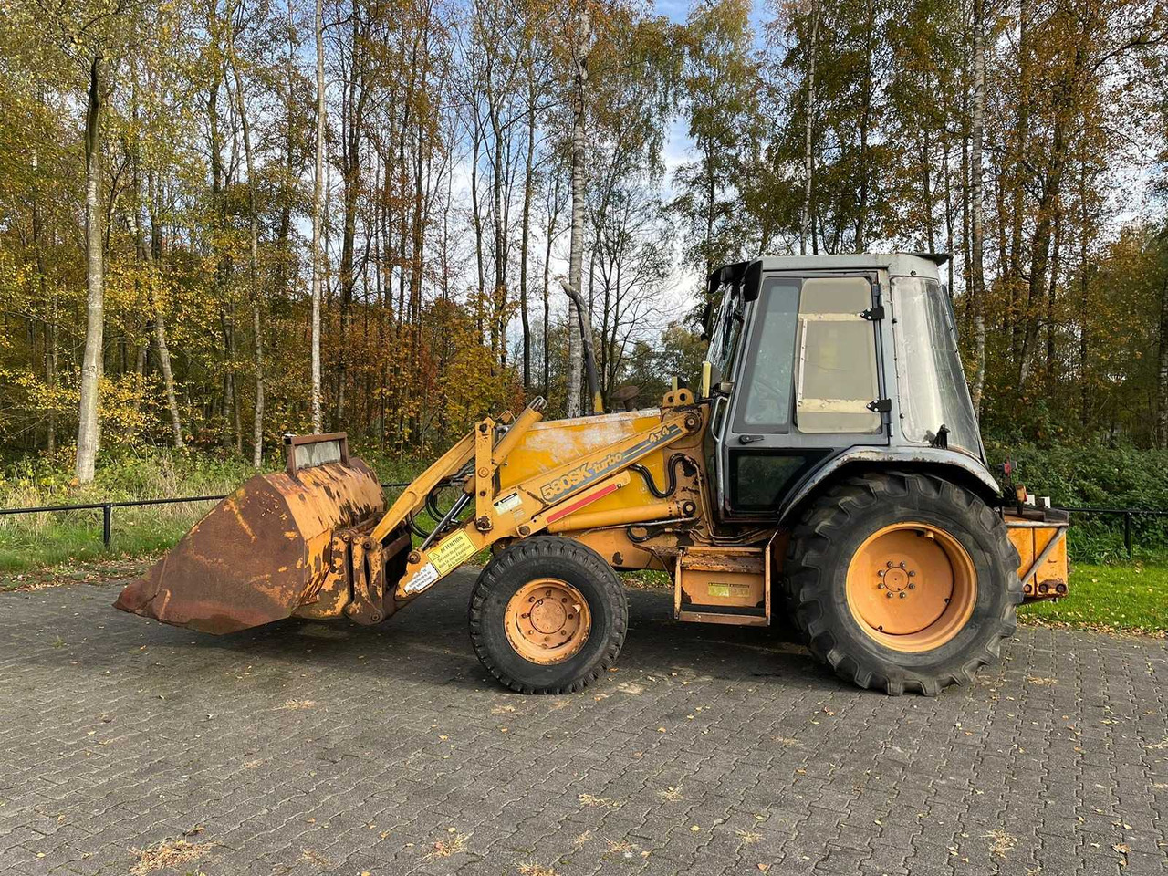 CASE - 1995 - 580 SK TURBO - BACKHOE LOADER - Rýpadlo-nakladač: obrázok 3 CASE - 1995 - 580 SK TURBO - BACKHOE LOADER - Rýpadlo-nakladač: obrázok 3