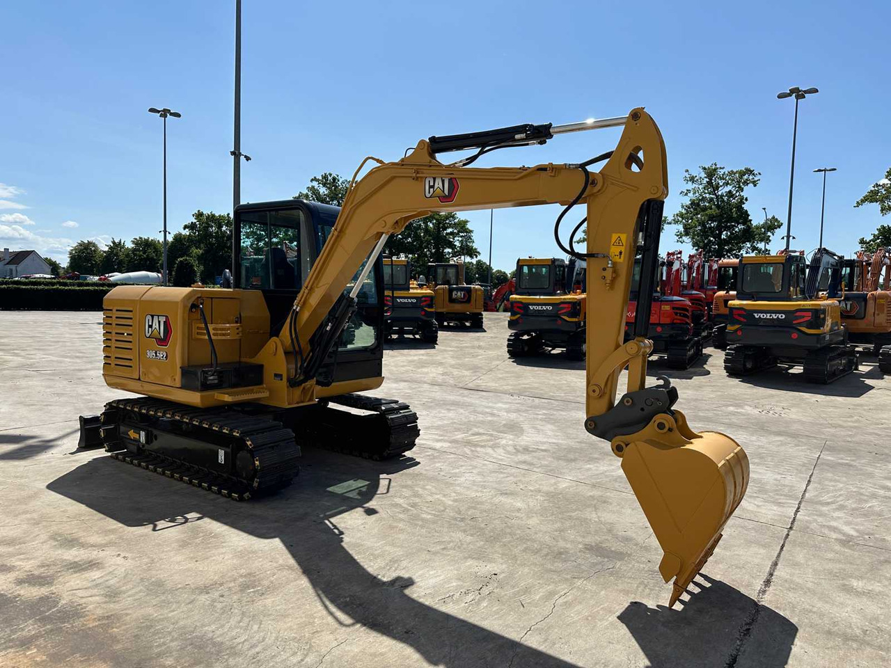 Caterpillar 305.5E2 - Pásové rýpadlo: obrázok 3 Caterpillar 305.5E2 - Pásové rýpadlo: obrázok 3