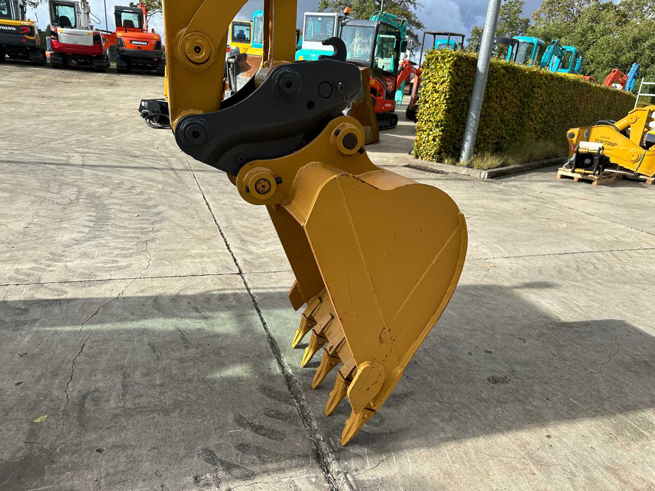 Mini rýpadlo Caterpillar CATERPILLAR - 2017 - 305.5E2 - MINI EXCAVATOR: obrázok 15