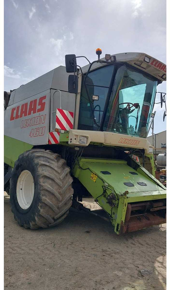 Claas Lexion 460 - Obilný kombajn: obrázok 4 Claas Lexion 460 - Obilný kombajn: obrázok 4