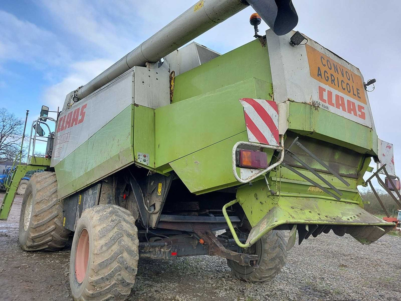 Claas Lexion 460 - Obilný kombajn: obrázok 4 Claas Lexion 460 - Obilný kombajn: obrázok 4