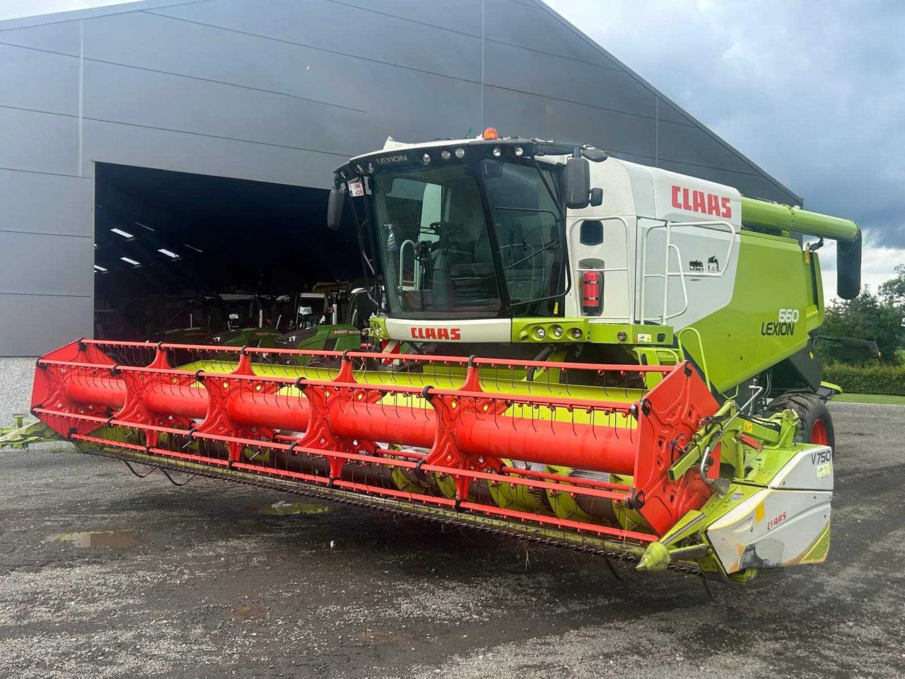 Claas Lexion 660 - Obilný kombajn: obrázok 1 Claas Lexion 660 - Obilný kombajn: obrázok 1