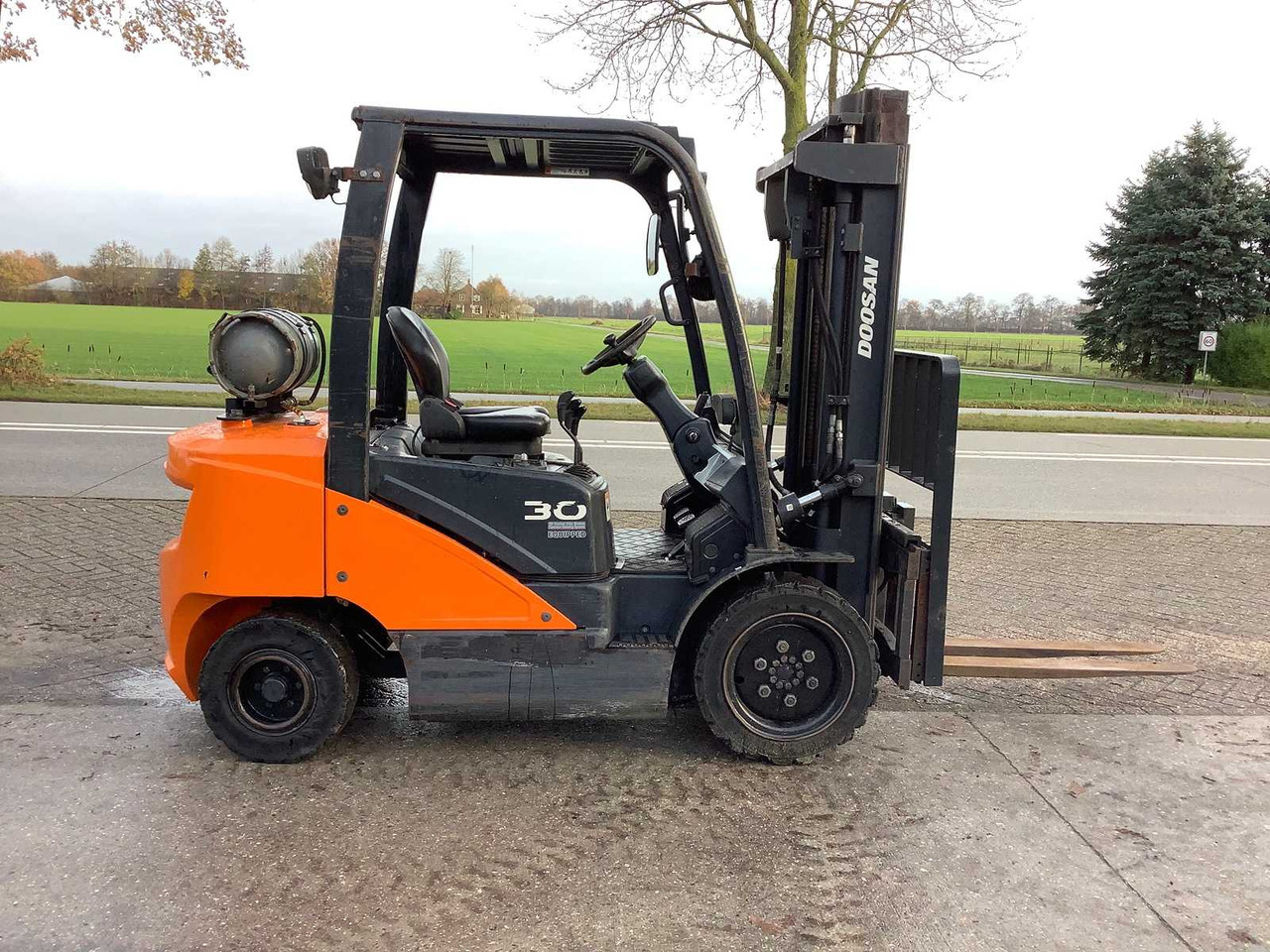 DOOSAN - 2021 - G30P-7 LP - FORKLIFT - Vysokozdvižný vozík: obrázok 1 DOOSAN - 2021 - G30P-7 LP - FORKLIFT - Vysokozdvižný vozík: obrázok 1