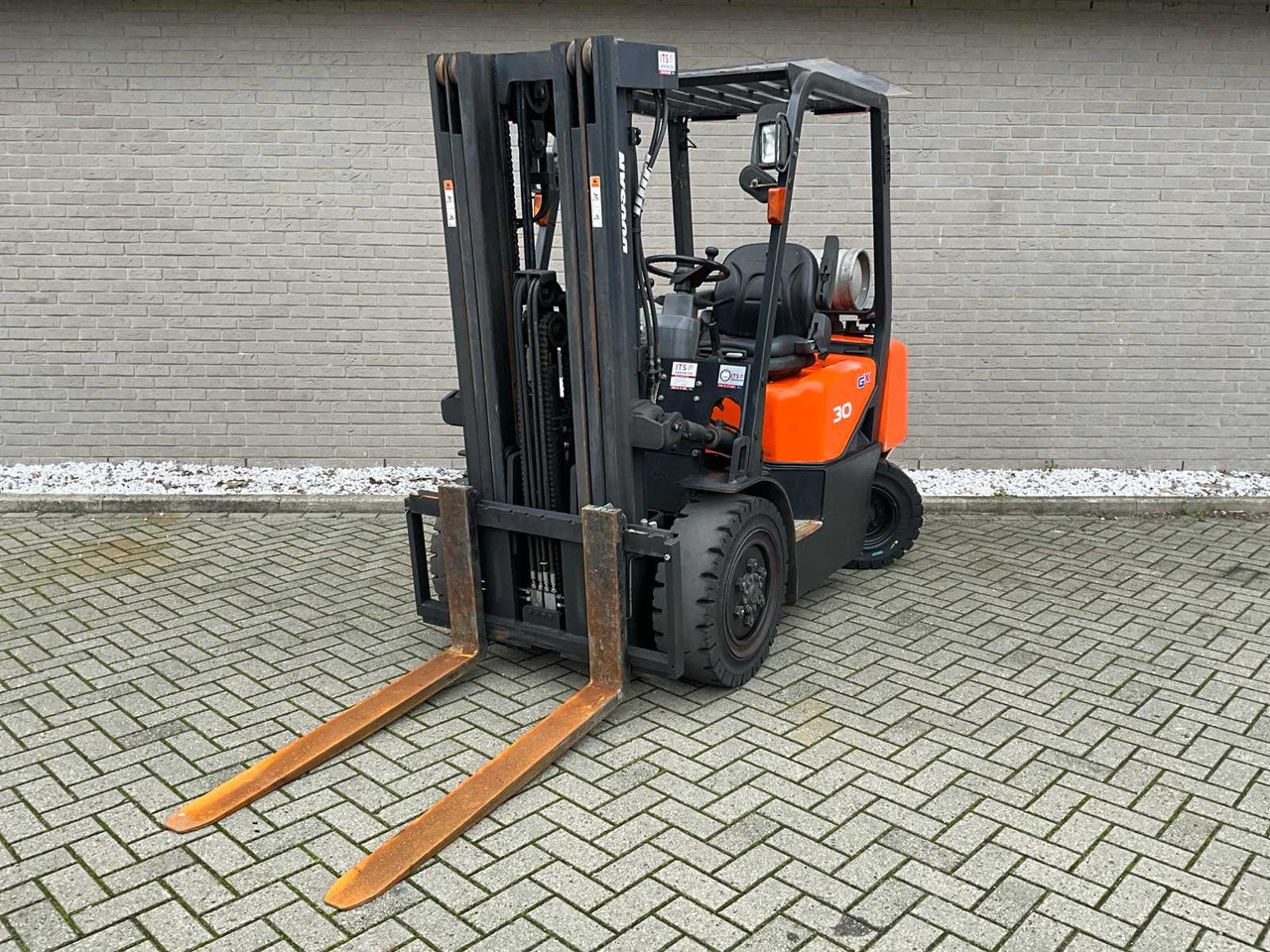 DOOSAN - G30GX - FORKLIFT - Vysokozdvižný vozík: obrázok 1 DOOSAN - G30GX - FORKLIFT - Vysokozdvižný vozík: obrázok 1