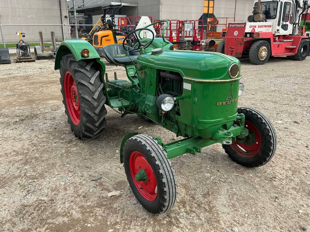 Deutz D30 luchtgekoeld - Traktor: obrázok 3 Deutz D30 luchtgekoeld - Traktor: obrázok 3