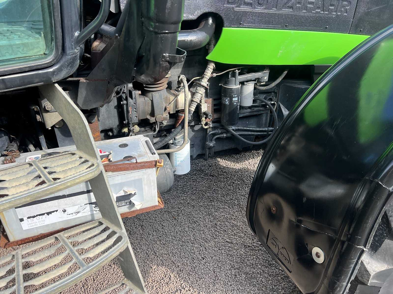 Traktor Deutz Fahr Agrotron 130: obrázok 21