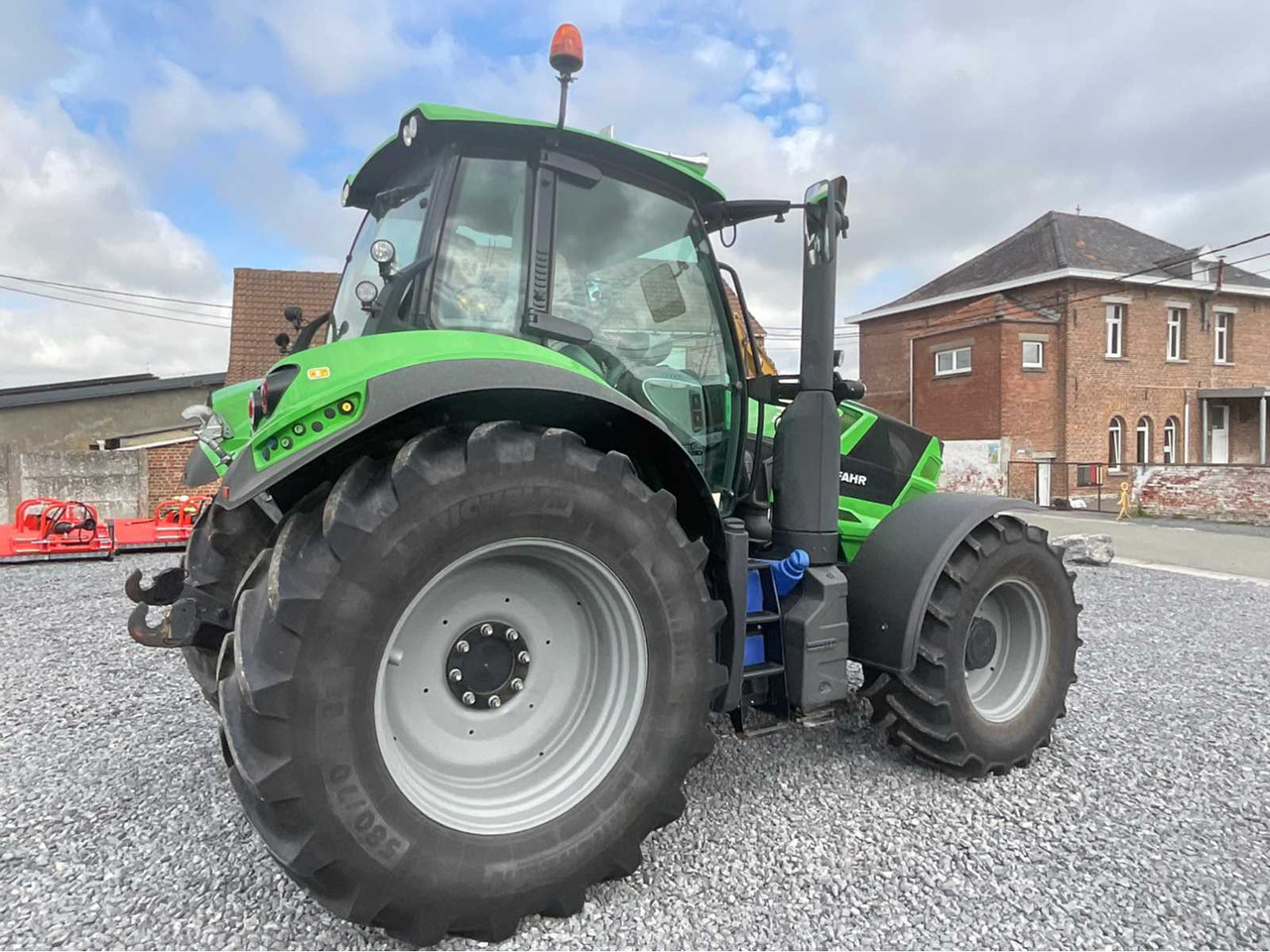 Deutz-Fahr Agrotron 6155 - Traktor: obrázok 5 Deutz-Fahr Agrotron 6155 - Traktor: obrázok 5