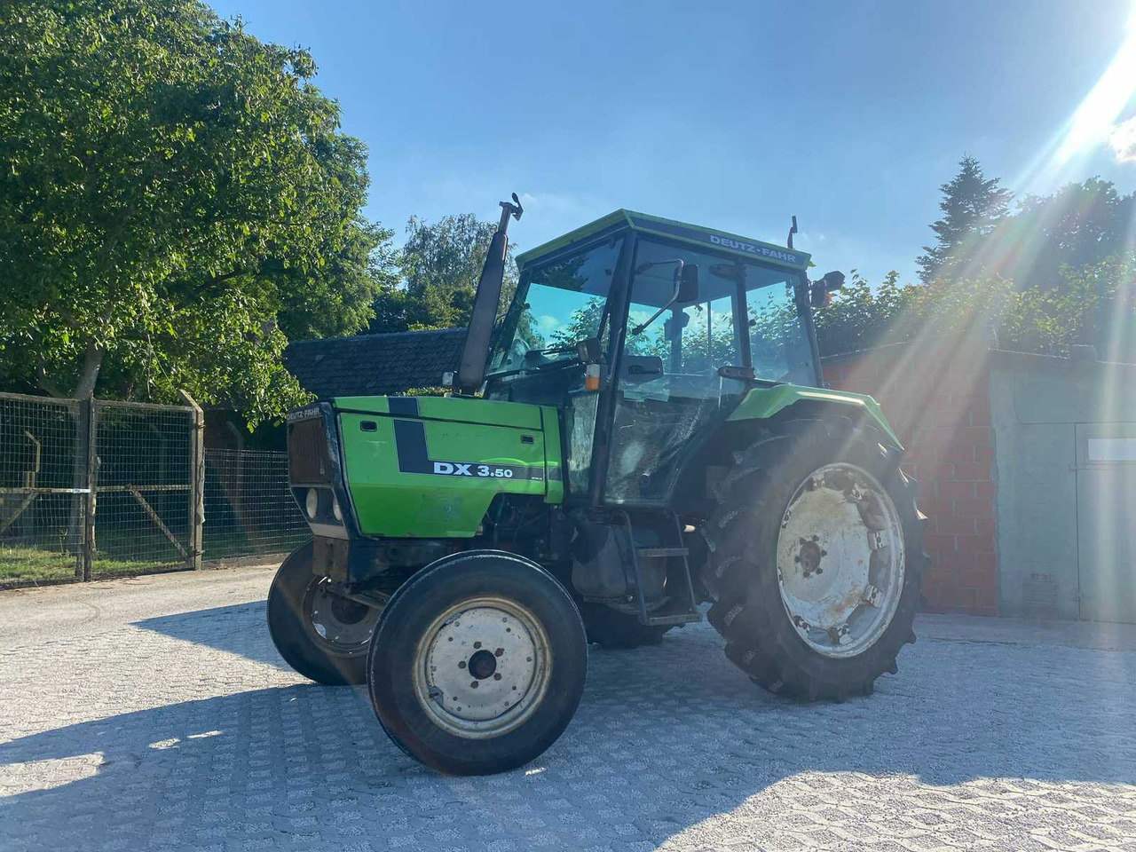 Deutz-Fahr DX3.50 - Traktor: obrázok 4 Deutz-Fahr DX3.50 - Traktor: obrázok 4