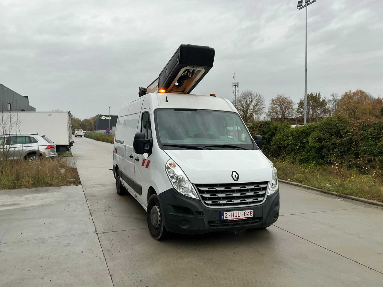 2013 RENAULT MASTER LIGHT TRUCK WITH AERIAL WORK PLATFORM - Dodávka: obrázok 3 2013 RENAULT MASTER LIGHT TRUCK WITH AERIAL WORK PLATFORM - Dodávka: obrázok 3