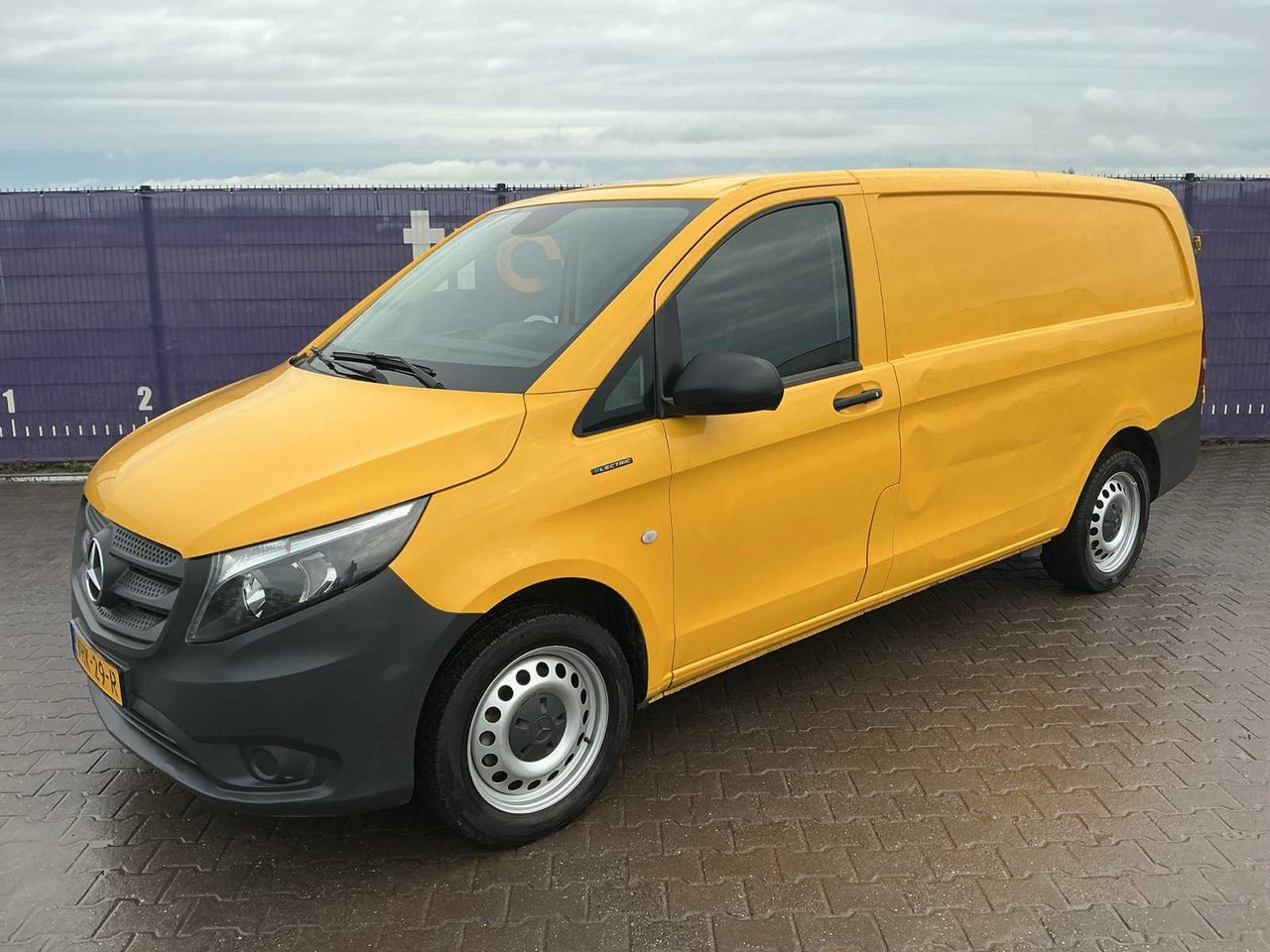 2020 - MERCEDES-BENZ - EVITO - EVITO LONG 41KWH - COMMERCIAL VEHICLE - Dodávka: obrázok 1 2020 - MERCEDES-BENZ - EVITO - EVITO LONG 41KWH - COMMERCIAL VEHICLE - Dodávka: obrázok 1