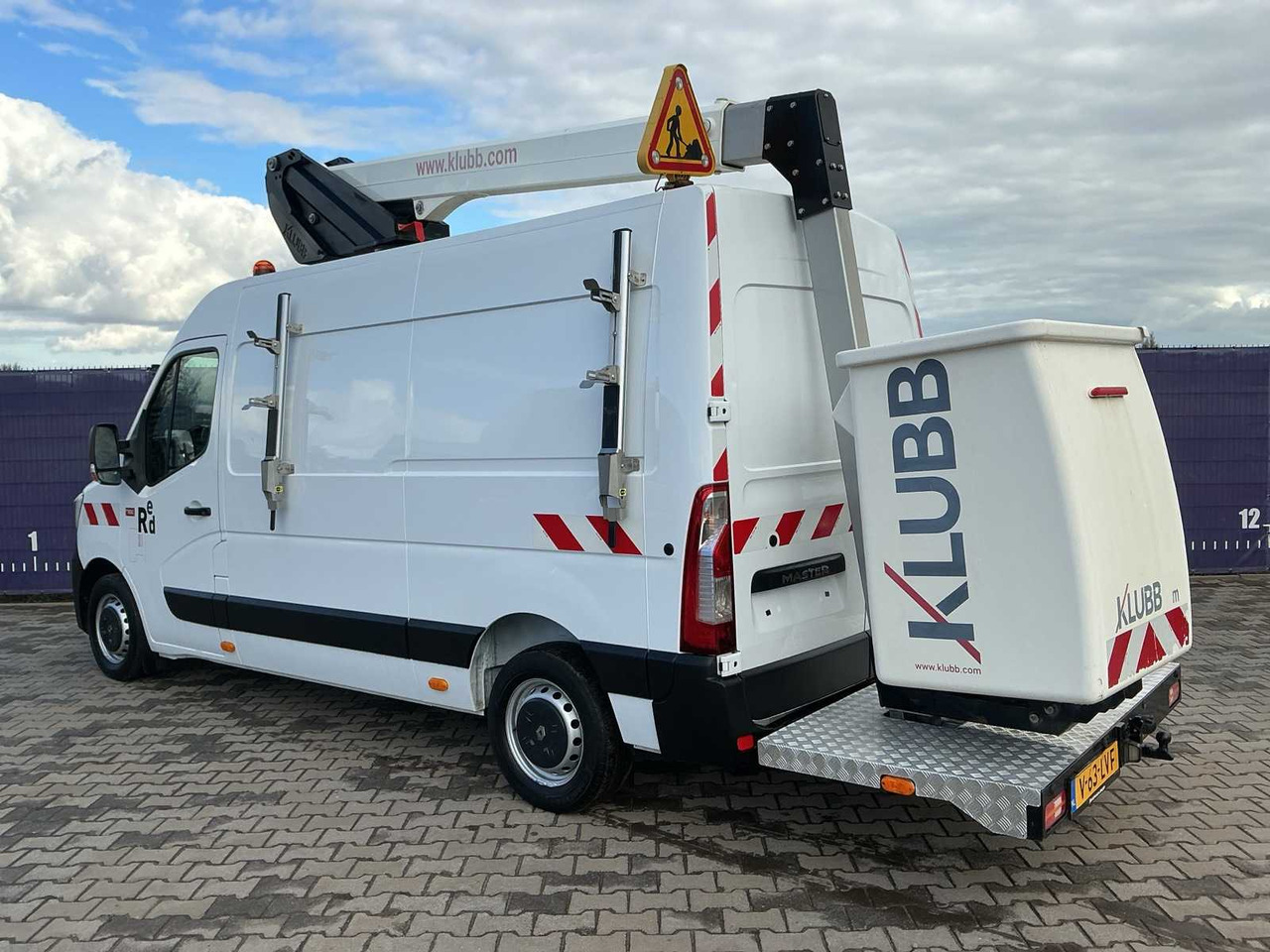 2020 - RENAULT - MASTER - T35 2.3 DCI L2H2 - COMMERCIAL VEHICLE/TRUCK-MOUNTED AERIAL PLATFORM 12.5M - Dodávka: obrázok 3 2020 - RENAULT - MASTER - T35 2.3 DCI L2H2 - COMMERCIAL VEHICLE/TRUCK-MOUNTED AERIAL PLATFORM 12.5M - Dodávka: obrázok 3