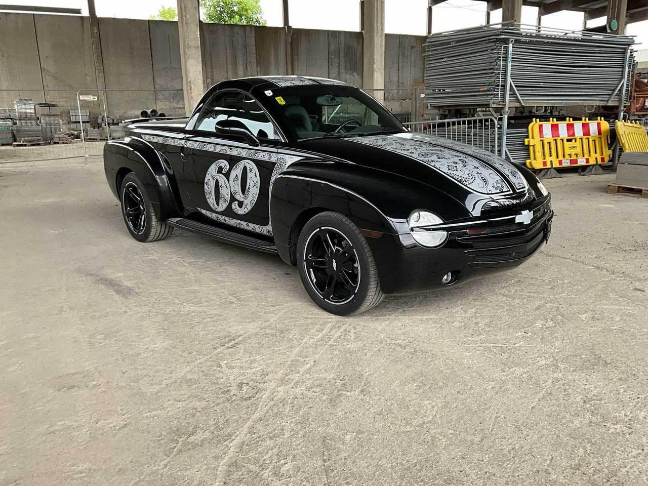 CHEVROLET (USA) SSR VANS - Dodávka: obrázok 3 CHEVROLET (USA) SSR VANS - Dodávka: obrázok 3