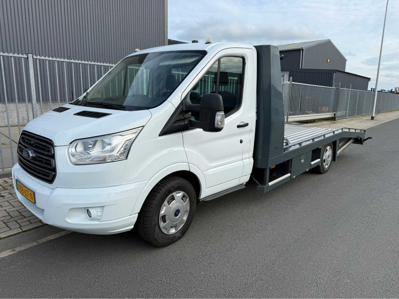 FORD - TRANSIT - TIJHOF CAR TRANSPORTER - COMMERCIAL VEHICLE - 2016 - Dodávka: obrázok 3 FORD - TRANSIT - TIJHOF CAR TRANSPORTER - COMMERCIAL VEHICLE - 2016 - Dodávka: obrázok 3