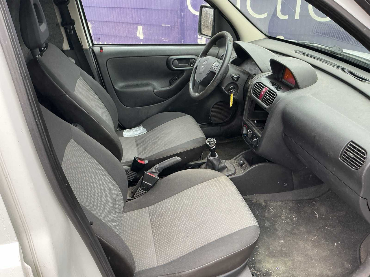 Dodávka PEUGEOT PARTNER COMMERCIAL VEHICLE: obrázok 7