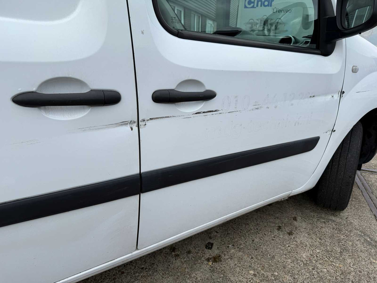 RENAULT - KANGOO - 1.5 DCI 75 COMFORT - COMMERCIAL VEHICLE - Dodávka: obrázok 5 RENAULT - KANGOO - 1.5 DCI 75 COMFORT - COMMERCIAL VEHICLE - Dodávka: obrázok 5