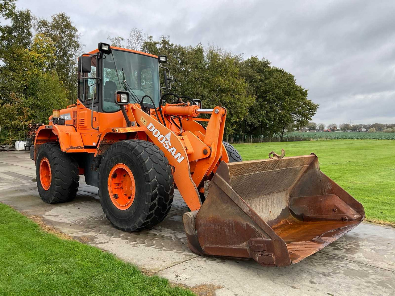 Doosan DL200 - Kolesový nakladač: obrázok 3 Doosan DL200 - Kolesový nakladač: obrázok 3