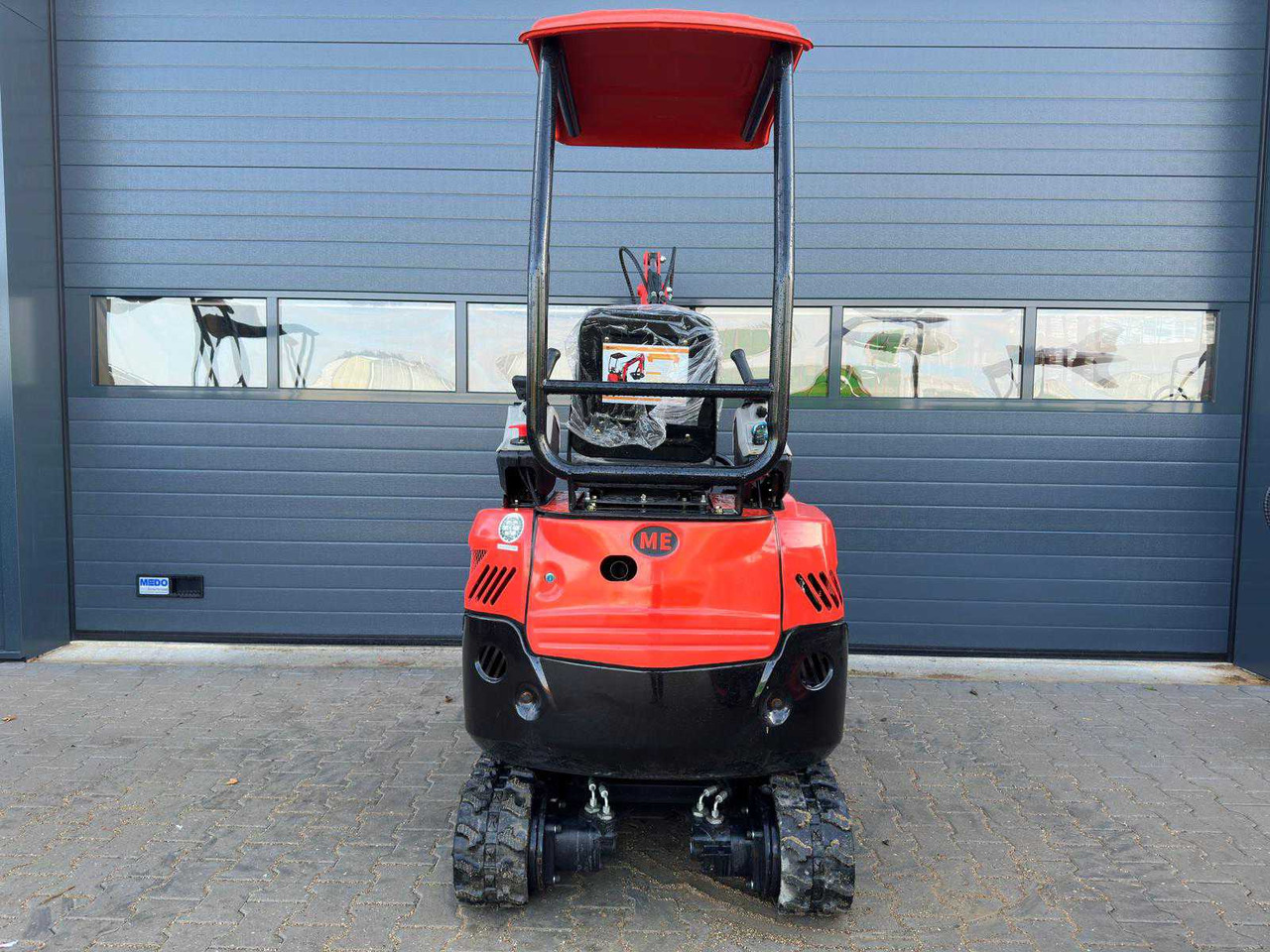 Mini rýpadlo FF Industrial ME18: obrázok 11
