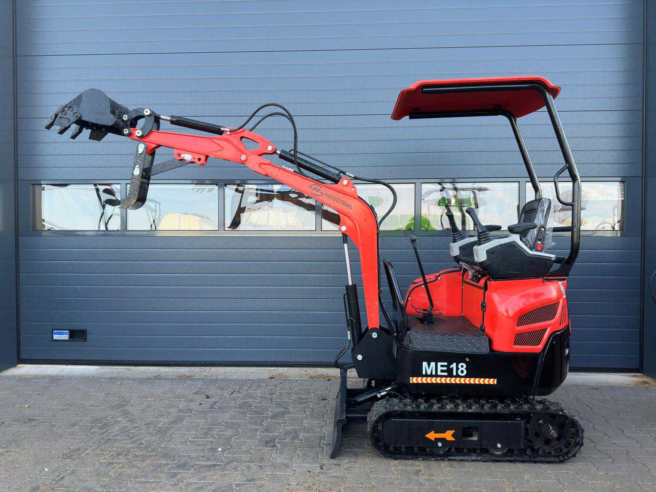 Mini rýpadlo FF Industrial ME18: obrázok 10
