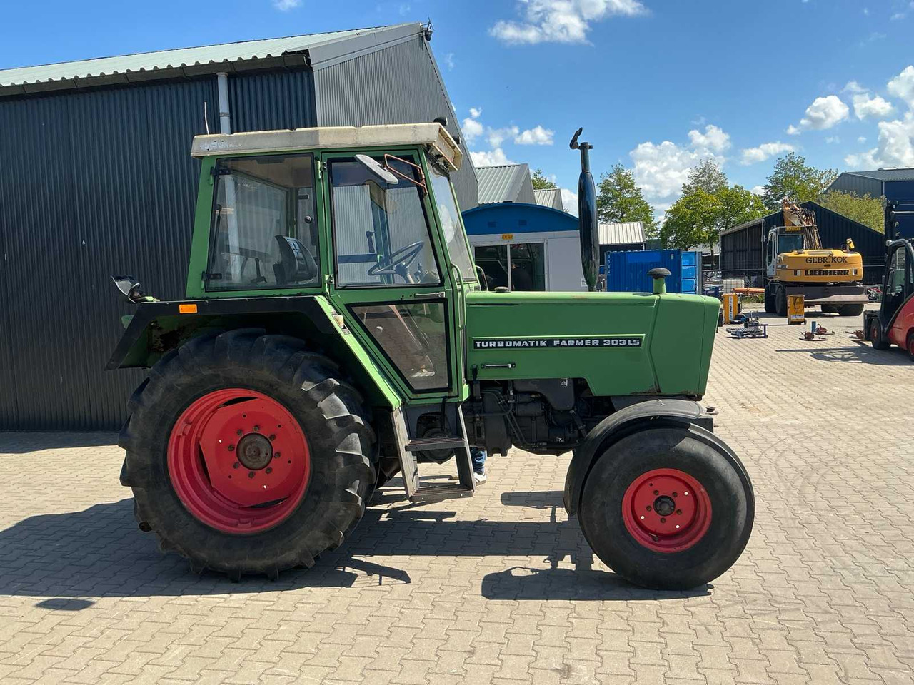Fendt Farmer 303LS Turbomatic - Traktor: obrázok 5 Fendt Farmer 303LS Turbomatic - Traktor: obrázok 5