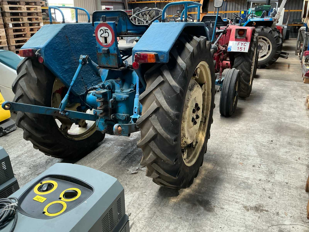Fordson Super Major - Kompaktný traktor: obrázok 5 Fordson Super Major - Kompaktný traktor: obrázok 5