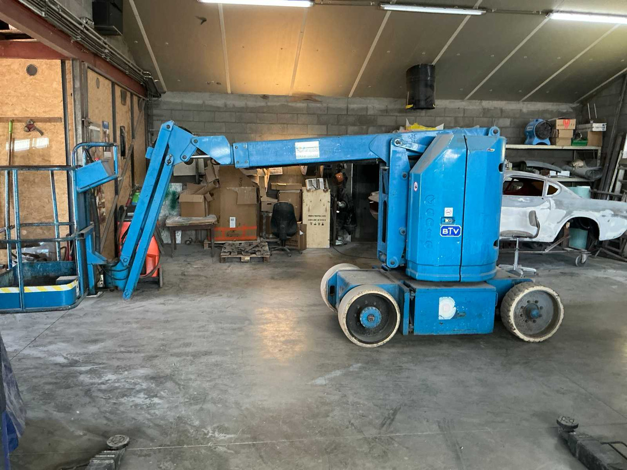 Genie Z30-N - Pracovná plošina: obrázok 4 Genie Z30-N - Pracovná plošina: obrázok 4