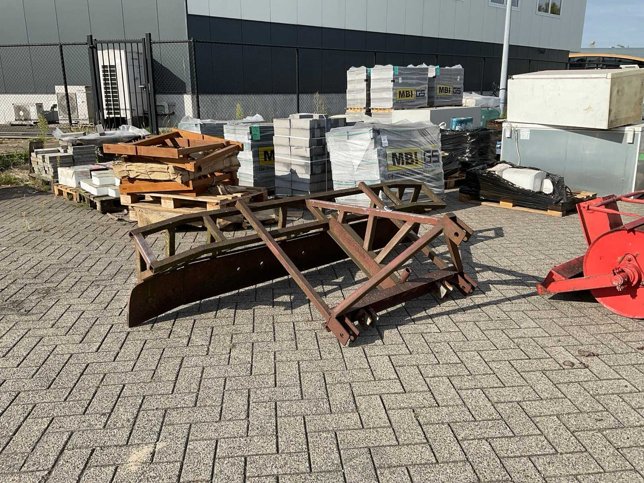 Ground slide - Stroj na obrábanie pôdy: obrázok 2 Ground slide - Stroj na obrábanie pôdy: obrázok 2