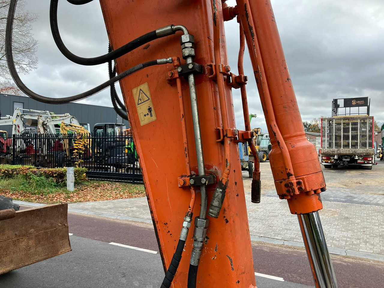 Kolesové rýpadlo HITACHI - 2008 - ZX130W - WHEELED EXCAVATOR: obrázok 8 Kolesové rýpadlo HITACHI - 2008 - ZX130W - WHEELED EXCAVATOR: obrázok 8