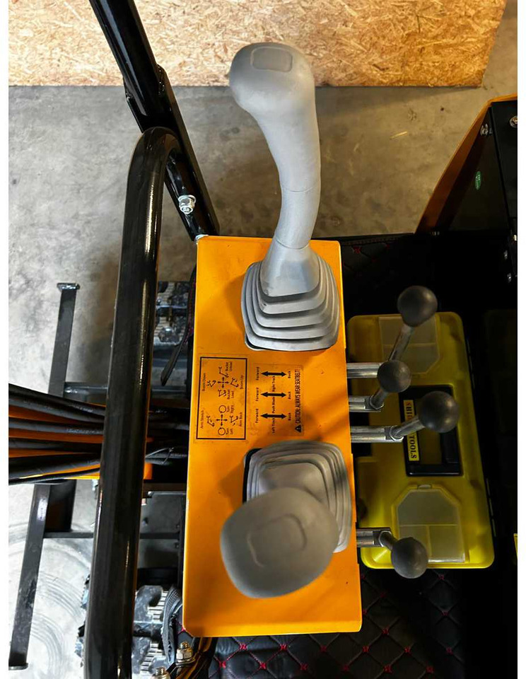 Mini rýpadlo HT10 MINI EXCAVATOR 2025: obrázok 19 Mini rýpadlo HT10 MINI EXCAVATOR 2025: obrázok 19