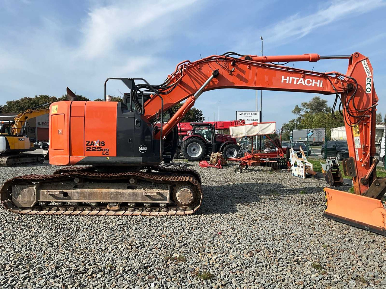 Hitachi Zaxis 225uslc - Pásové rýpadlo: obrázok 1 Hitachi Zaxis 225uslc - Pásové rýpadlo: obrázok 1