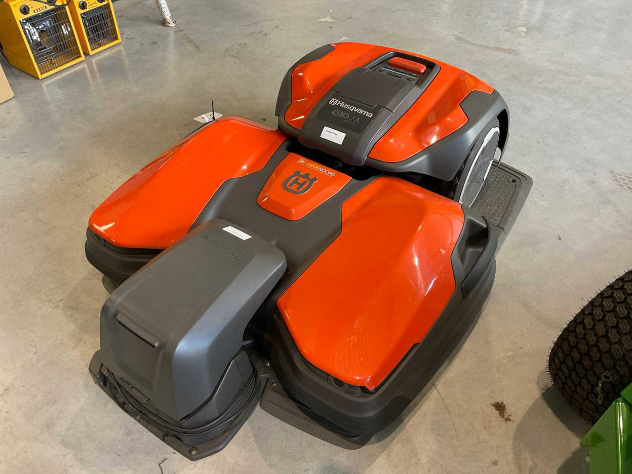 Husqvarna CEORA 544 EPOS - Záhradná kosačka: obrázok 5 Husqvarna CEORA 544 EPOS - Záhradná kosačka: obrázok 5