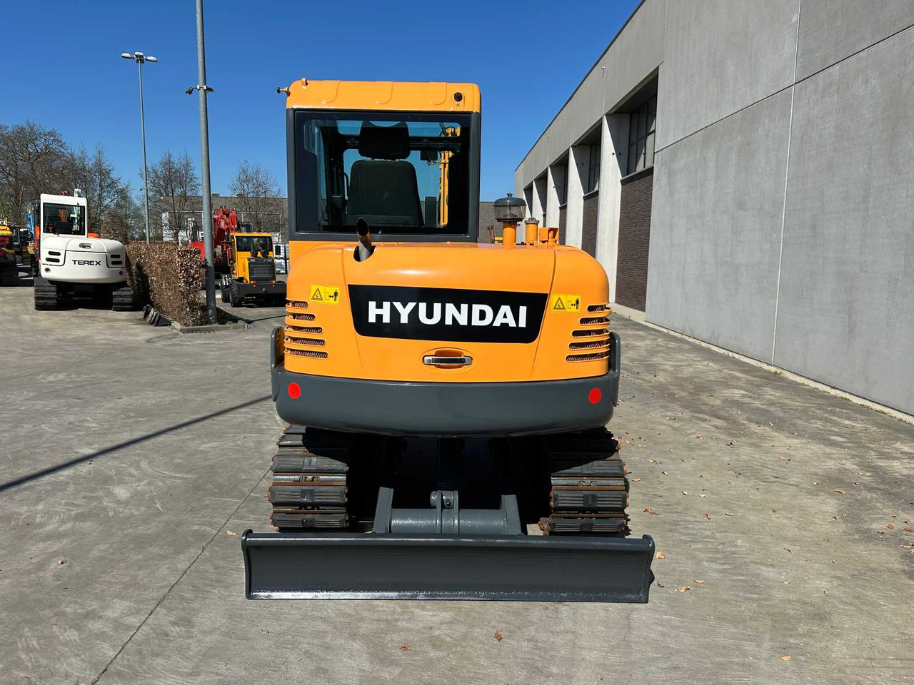Hyundai R60VS - Pásové rýpadlo: obrázok 5 Hyundai R60VS - Pásové rýpadlo: obrázok 5