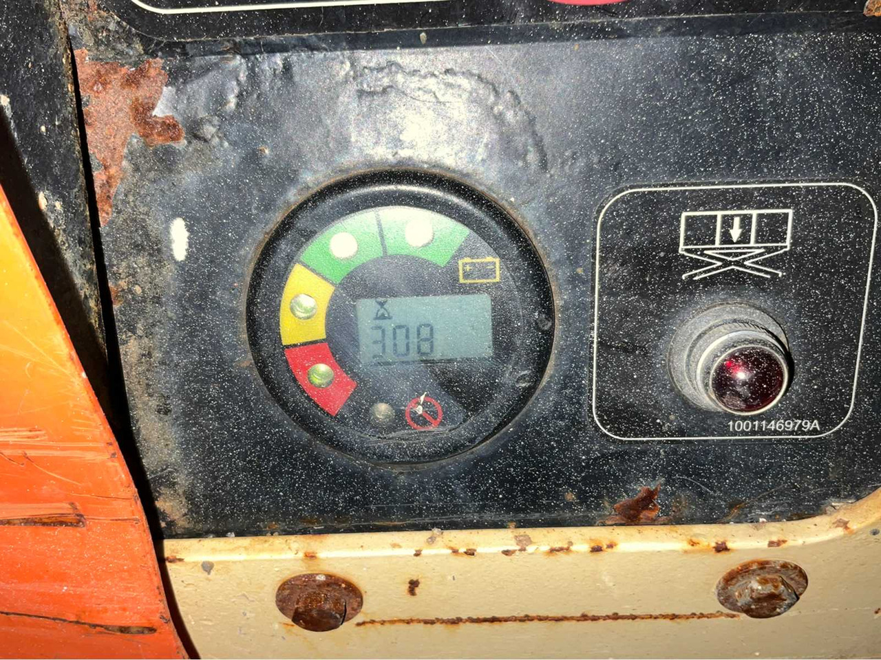 Pracovná plošina JLG -6RS - AERIAL PLATFORM, BJ. 2015 WORKING HEIGHT 7.8M, EXTENDABLE TO 2.55M: obrázok 7