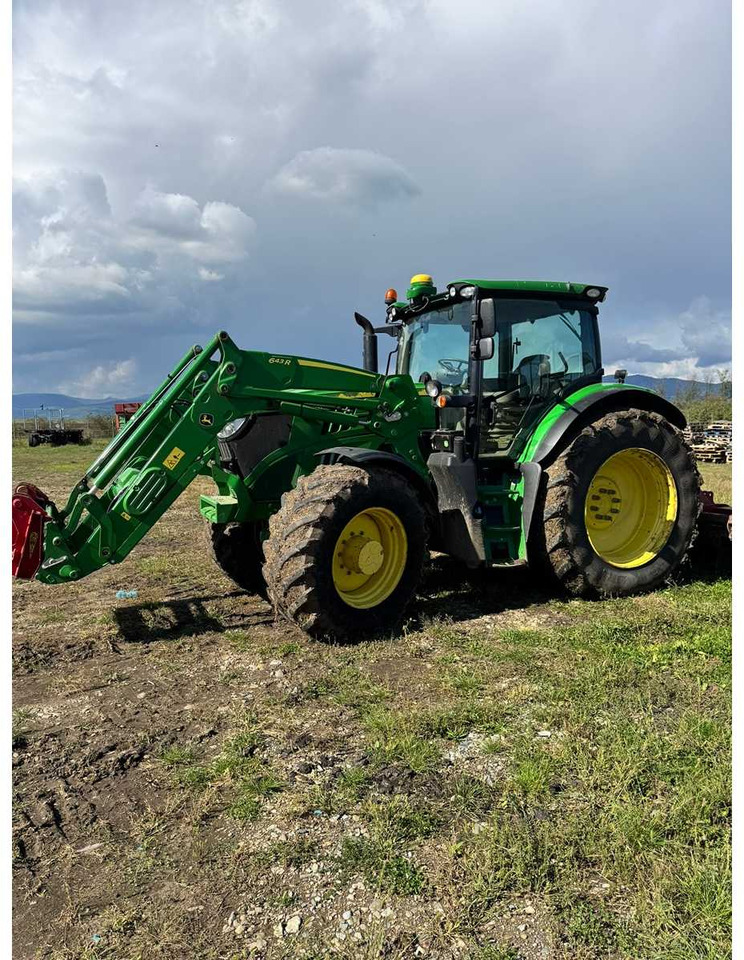 JOHN DEERE 6155R - Traktor: obrázok 2 JOHN DEERE 6155R - Traktor: obrázok 2