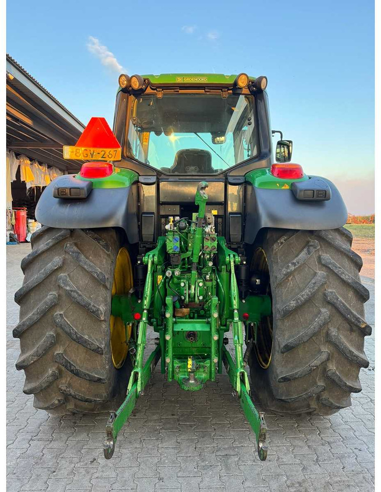 JOHN DEERE 6195 M - Traktor: obrázok 4 JOHN DEERE 6195 M - Traktor: obrázok 4