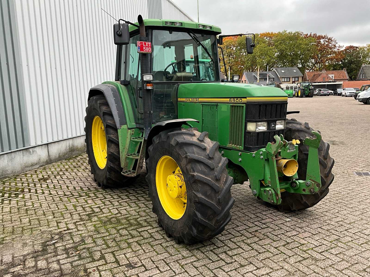 John Deere 6900 - Traktor: obrázok 4 John Deere 6900 - Traktor: obrázok 4