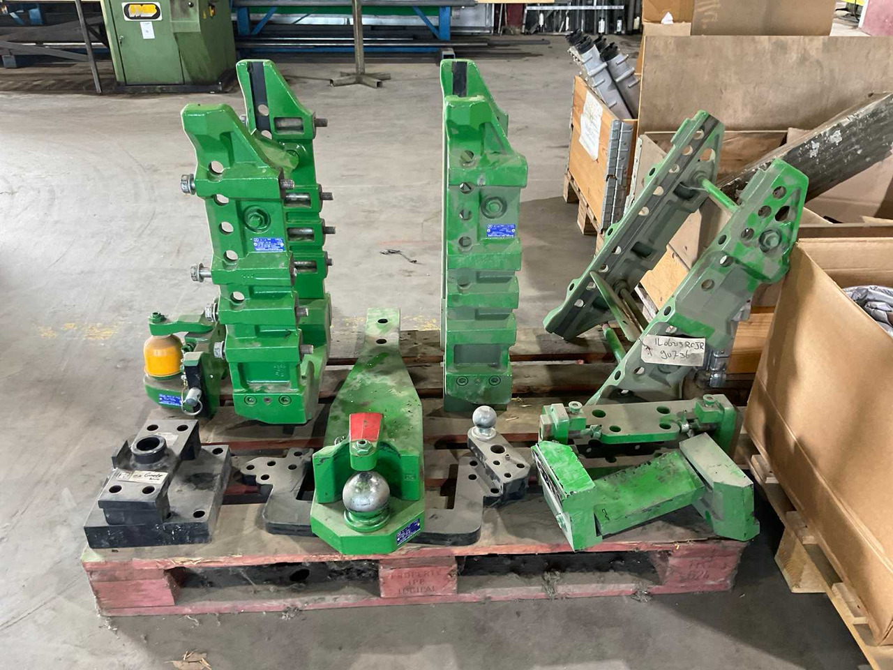 John Deere - Predný nakladač na traktor: obrázok 2 John Deere - Predný nakladač na traktor: obrázok 2