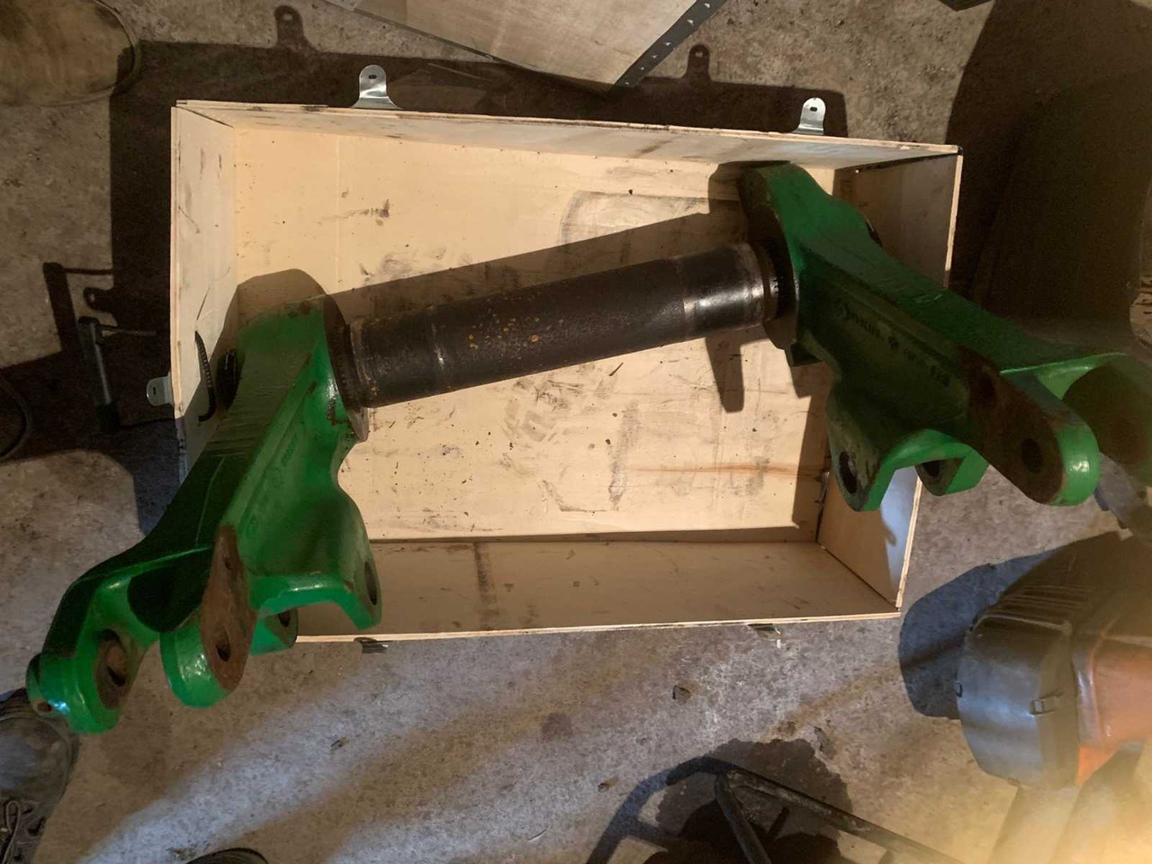 John Deere  - Traktor: obrázok 2 John Deere  - Traktor: obrázok 2