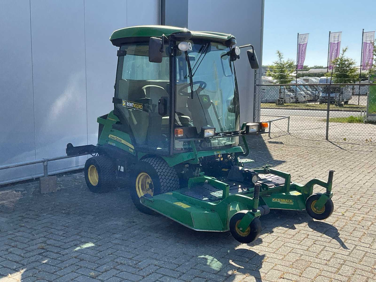 John Deere TerrainCut 1585 - Záhradná kosačka: obrázok 2 John Deere TerrainCut 1585 - Záhradná kosačka: obrázok 2