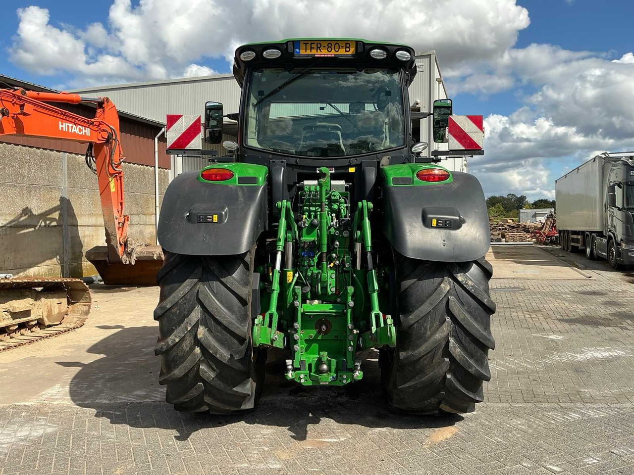 John deere 6230R - Traktor: obrázok 4 John deere 6230R - Traktor: obrázok 4